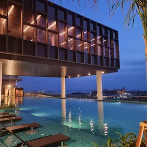 https://atlantis-luxury-suite-town.hotelsinmalacca.net