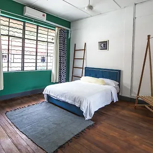 https://the-jungalow.kotakinabaluhotels.net